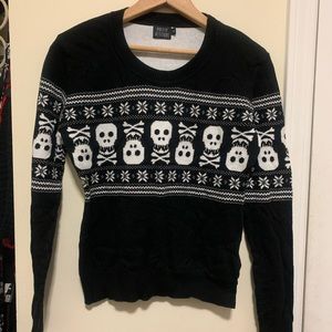 Skull Christmas Sweater | Never worn